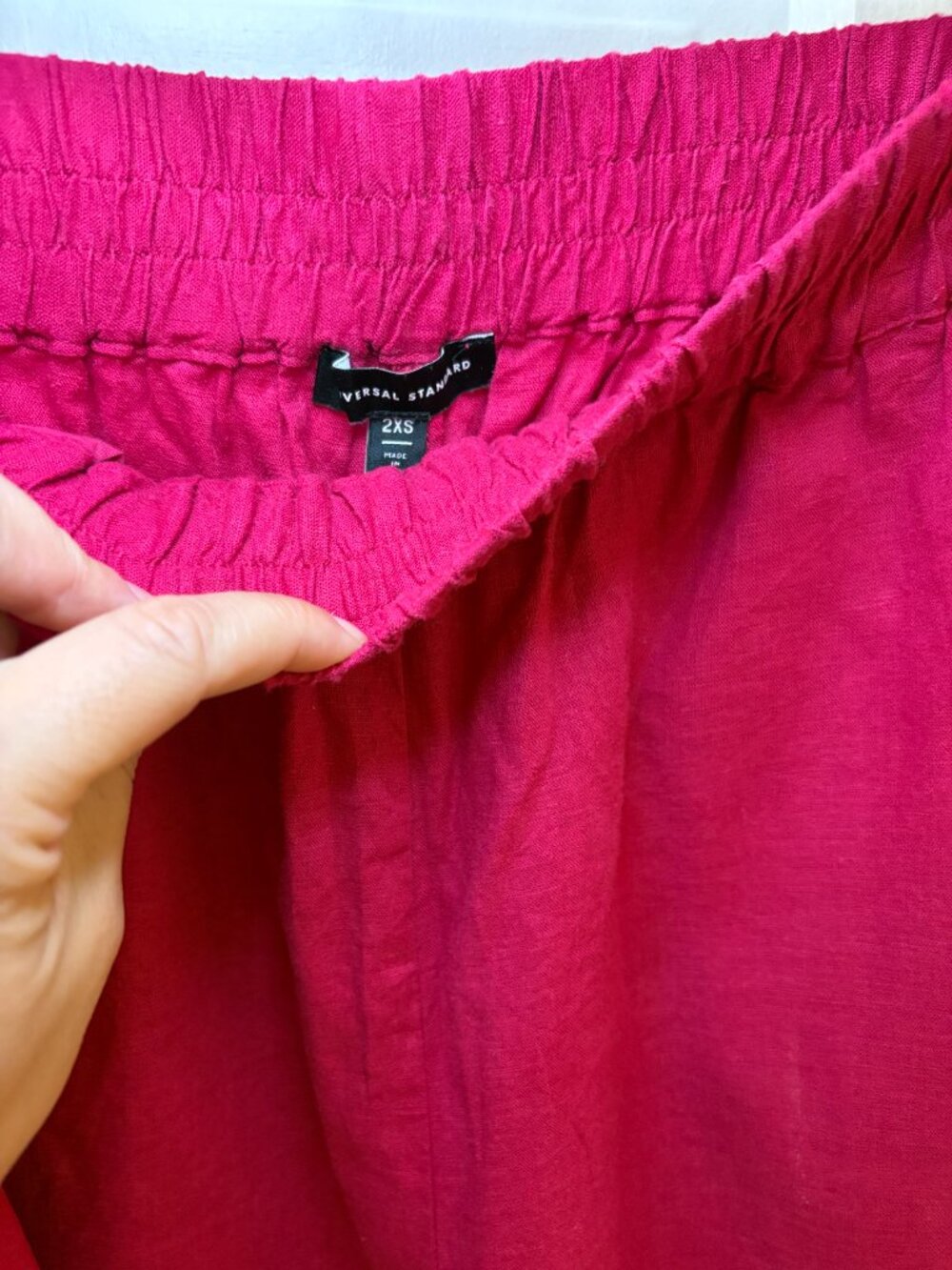Universal Standard Linen Set - Picture 3 of 3